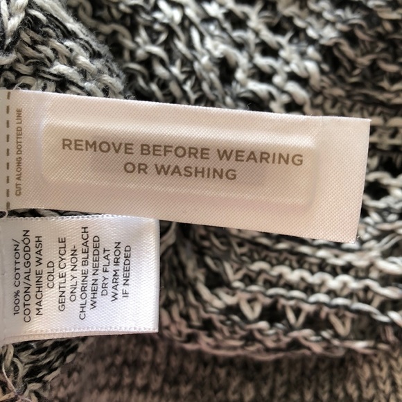 Loft black and white knit sweater - Picture 5 of 5